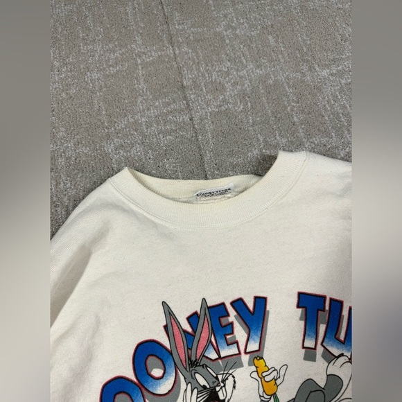 Vintage 1990s Looney Tunes University Bugs Bunnt Crew Neck Sweatshirt READ - Picture 4 of 11